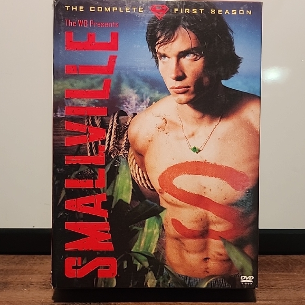 Smallville The Complete First Season DVD